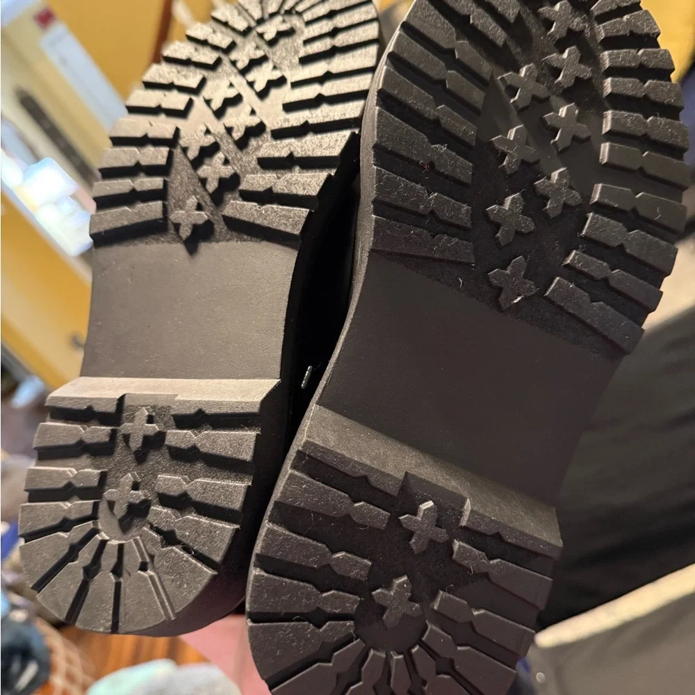 Torrid Stevie Lace-Up Combat Boot (WW) - Picture 7 of 7